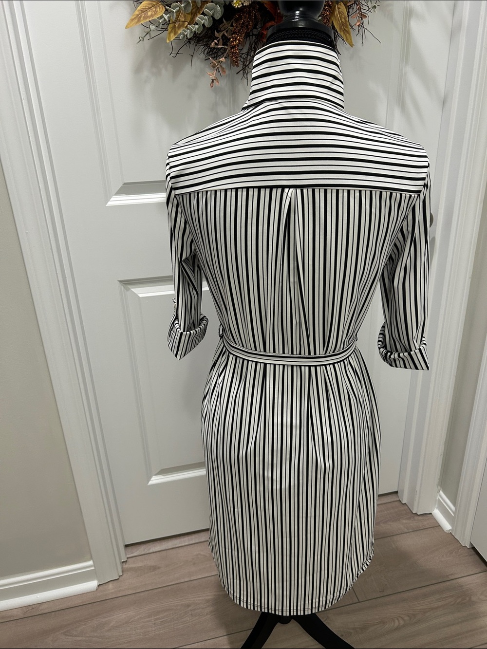 NWT Mlle Gabrielle Black & White Vertical Stripe Midi Shirt Dress Size Small - Picture 9 of 14